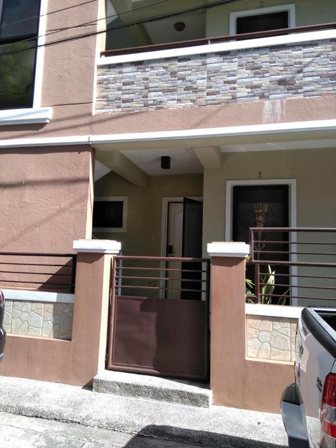 V.F. Riton Apartelle Laoag Eksteriør billede